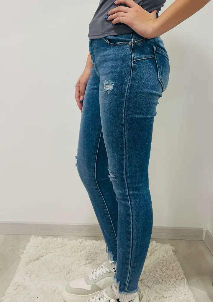 WhatsAppova datoteka Slika, 2025-04-21 ob 16.51.55_96270af1.webp