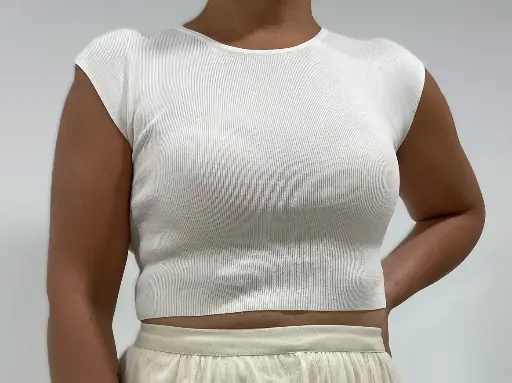 Top basic white